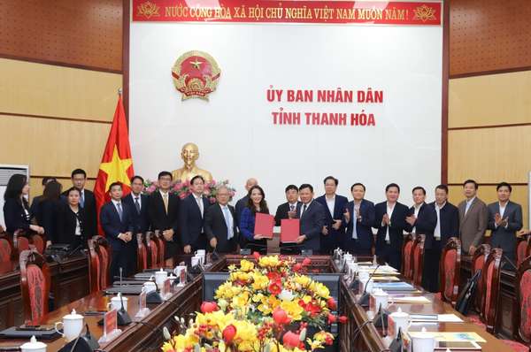 Tập đoàn WHA làm việc và ký kết biên bản ghi nhớ đầu tư với UBND tỉnh Thanh Hoá