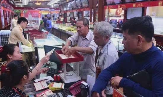 Giá vàng hôm nay giảm sâu