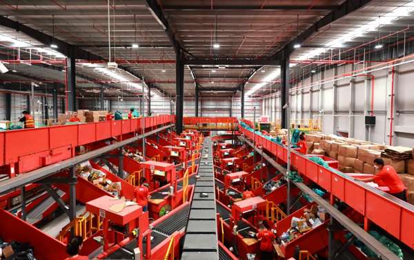 Bắc Ninh: Khánh thành Trung tâm phân loại hàng hóa tự động xử lý đến 2,5 triệu bưu kiện/ngày
