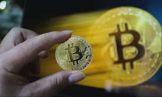 'Giấc mơ hồng' Bitcoin: Càng sát mốc kỷ lục 100.000 USD, nhà đầu tư càng nên cẩn trọng