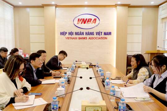 Hiệp hội Ngân hàng làm việc với Đại sứ quán Ấn Độ tại Việt Nam