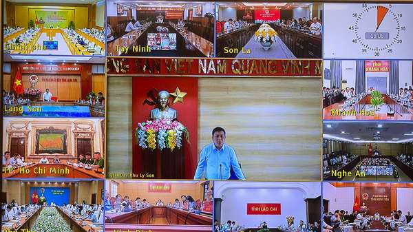Thủ tướng: Tạo đột phá về năng lực phòng chống thiên tai, lập phương án sơ tán đến từng hộ dân- Ảnh 11. Thủ tướng: Tạo đột phá về năng lực phòng chống thiên tai, lập phương án sơ tán đến từng hộ dân- Ảnh 11.