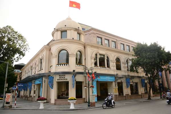 Qua 20 năm thành lập và phát triển, HNX đã vận hành thành công cùng lúc 5 thị trường trên nền tảng công nghệ hiện đại