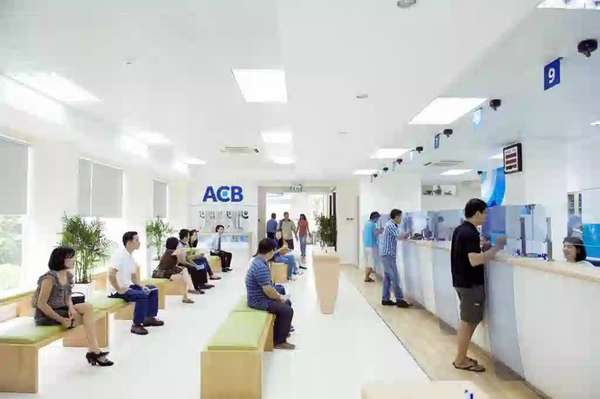 Lãi suất ngân hàng ACB: Gửi tiết kiệm 500 triệu nhận bao nhiêu tiền lãi?