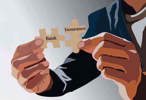 trong năm 2022, các ngân hàng có động lực đẩy mạnh nguồn thu từ bán chéo bảo hiểm 