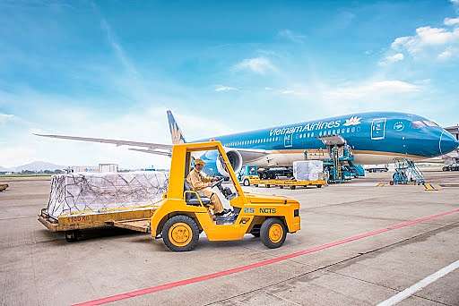 Công ty con của Vietnam Airlines (HVN) mạnh tay chi cổ tức, cổ phiếu chạm mốc 3 chữ số