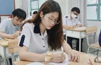 Bộ Giáo dục và Đào tạo yêu cầu rà soát thông tin tuyển sinh