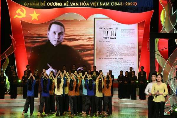 Chương trình khẳng định thành tựu mà văn hóa Việt Nam đã đạt được dưới ánh sáng của bản Đề cương và đường lối văn hóa của Đảng - Ảnh: VGP