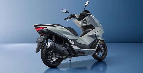 Honda chính thức ra mắt 