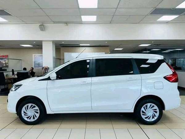 “Anh em” với Suzuki Ertiga - Toyota Rumion 2023 chốt giá bán chỉ từ 300 triệu đồng