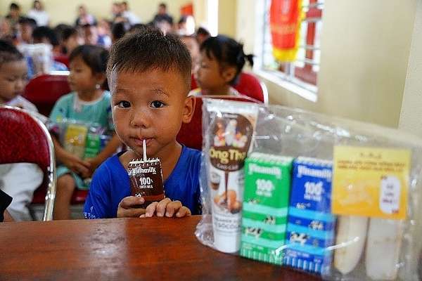 Vinamilk tổ chức nhiều hoạt động trung thu cho trẻ em mọi miền