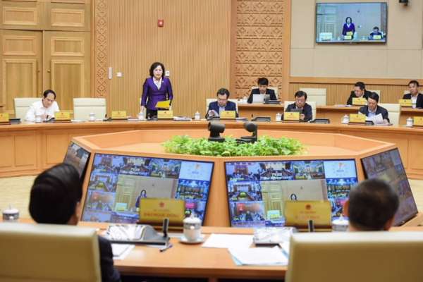 Thống đốc NHNN Nguyễn Thị Hồng phát biểu tại phát biểu tại phiên họp Chính phủ thường kỳ tháng 3/2023
