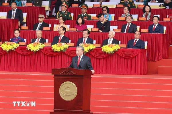 Kỷ niệm trọng thể 50 năm Giải phóng miền Nam, thống nhất đất nước- Ảnh 1. Kỷ niệm trọng thể 50 năm Giải phóng miền Nam, thống nhất đất nước- Ảnh 1.
