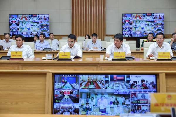 Thủ tướng: 3 mục tiêu lớn cuối năm 2025 để hoàn thành xuất sắc đột phá chiến lược về hạ tầng giao thông- Ảnh 7.
