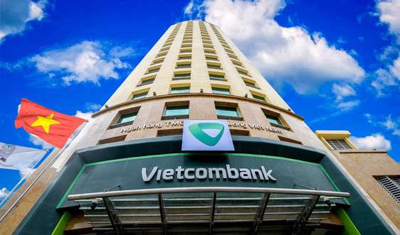 Vietcombank giảm đồng loạt lãi suất cho vay VND hỗ trợ khách hàng năm 2022