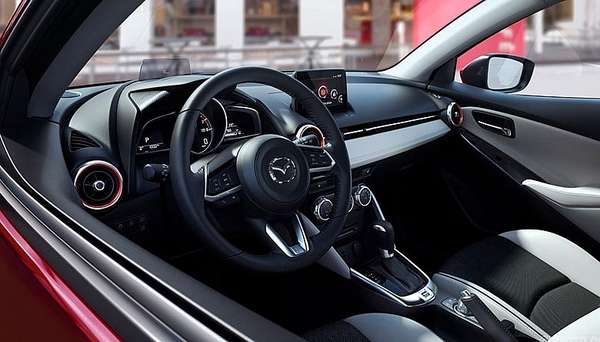 Cập nhật giá xe Mazda 2 mới nhất ngày 9/12: 