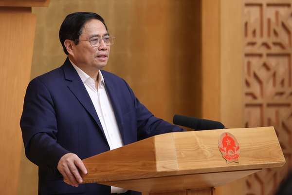 Thủ tướng Phạm Minh Chính yêu cầu cần nhất quán, kiên trì, kiên định mục tiêu giữ vững ổn định kinh tế vĩ mô, kiểm soát lạm phát, thúc đẩy tăng trưởng. (Ảnh: VGP)