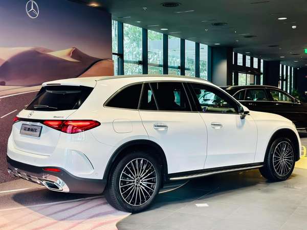 Mercedes-Benz GLC 300 4Matic mất giá thảm sau chỉ vài nghìn km vận hành