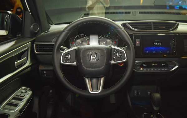 Honda BR-V 2023 chính thức ra mắt: Giá chỉ từ 661 triệu đồng vẫn 