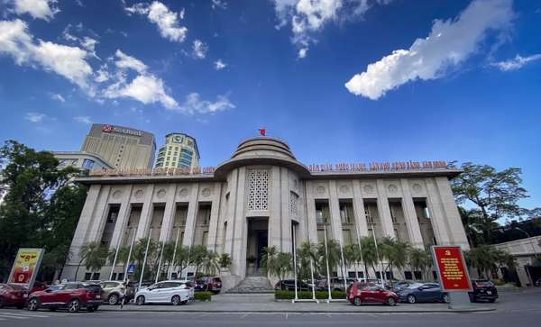 Ngân hàng Nhà nước Việt Nam giảm lãi suất điều hành