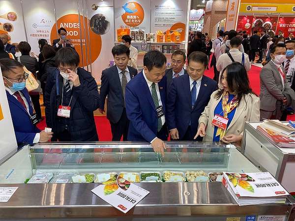 Nhiều sản phẩm rau quả đông lạnh của Việt Nam được giới thiệu tại Foodex Japan 2023 thu hút sự quan tâm của đối tác Nhật Bản