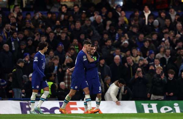 Chelsea lọt vào tứ kết Champions League: Khi The Blues có gen và 