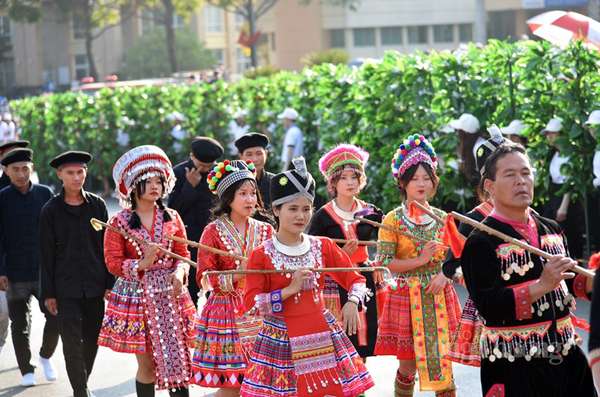 Hàng nghìn du khách tham dự Lễ hội đường phố Buôn Ma Thuột 2023