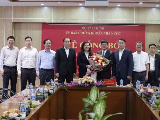 Bổ nhiệm ông Hoàng Văn Thu giữ chức vụ Phó Chủ tịch Ủy ban Chứng khoán Nhà nước