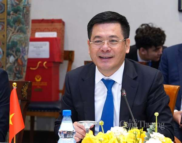 Bộ Công Thương và Khu tự trị dân tộc Choang Quảng Tây (Trung Quốc): Tăng cường hợp tác trong tình hình mới