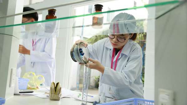Tạo điều kiện thuận lợi để ngành dược Việt Nam tham gia chuỗi giá trị toàn cầu