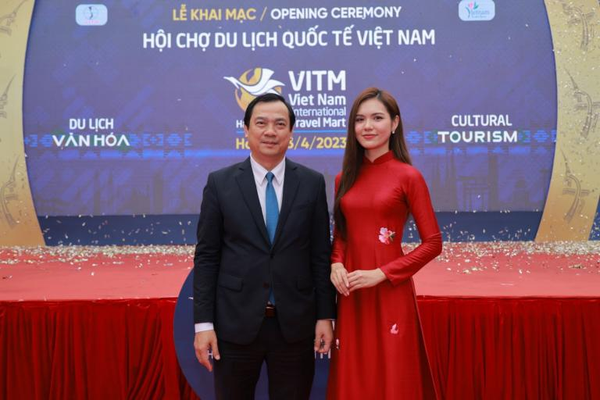 Hoa hậu Lương Kỳ Duyên đảm nhận vai trò MC tại Hội chợ Du lịch Quốc tế Việt Nam