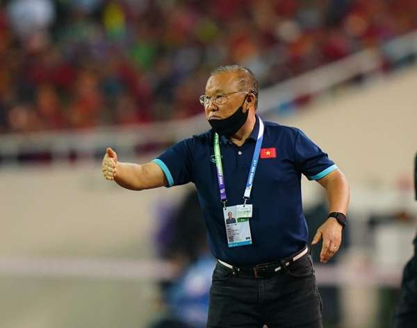 Điên rồ: Indonesia chốt lương siêu khủng mời huấn luyện viên Park Hang Seo