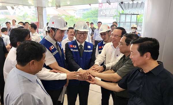 Thủ tướng Phạm Minh Chính kiểm tra các công trình trọng điểm tại TP.HCM
