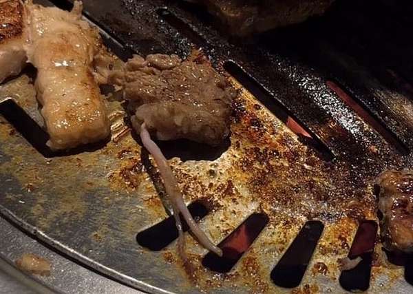 Nhà hàng GoGi House nói gì về kết quả mẫu xét nghiệm thịt bò nướng có sán?