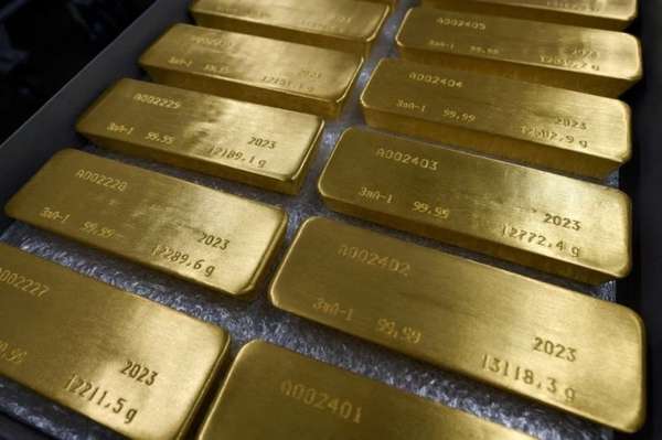 Giá vàng hôm nay 22/4: Vàng SJC “dùng dằng” quanh mốc 67 triệu đồng