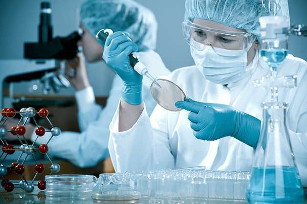 Liệu pháp tế bào gốc kết hợp Exosome trong điều trị bệnh lý tại Việt Nam