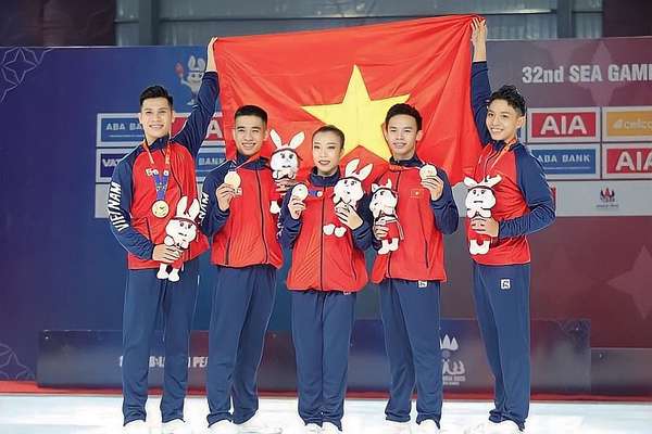 Bảng tổng sắp huy chương SEA Games 32 mới nhất: Việt Nam giành thêm 14 huy chương vàng, bỏ xa Thái Lan