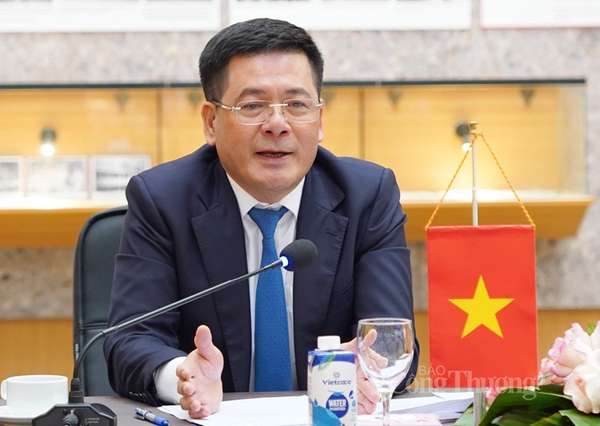 Bộ trưởng Nguyễn Hồng Diên tiếp Đại sứ Israel tại Việt Nam