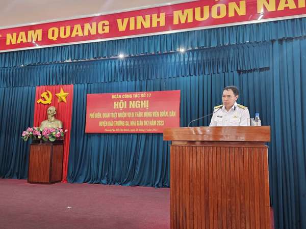 Hội Sinh viên Việt Nam lần đầu tiên đưa hơn 200 cá nhân xuất sắc đến thăm huyện đảo Trường Sa