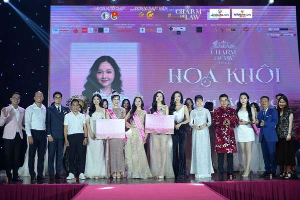 VNtre.vn đồng hành lan tỏa nét đẹp nữ sinh Đại học Luật Hà Nội