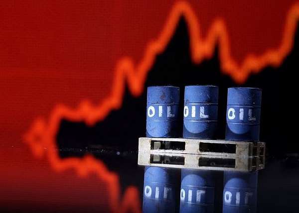 Giá xăng dầu hôm nay 21/1: Hướng tới tuần tăng thứ 2 liên tiếp