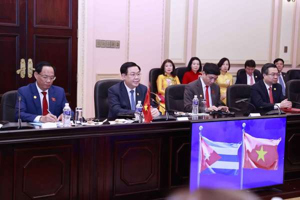 Chủ tịch Quốc hội Cuba mong muốn làm sâu sắc hơn mối quan hệ đặc biệt với Việt Nam