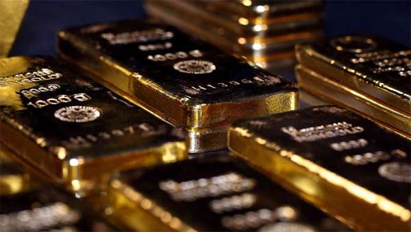 Giá vàng hôm nay 27/4: Vàng SJC tịnh tiến lên mốc 67,15 triệu đồng