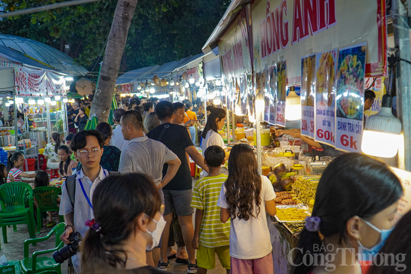 Hào hứng khám phá món ăn tại Lễ hội ẩm thực Festival Biển Nha Trang 2023