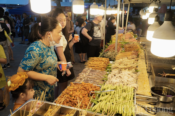 Hào hứng khám phá món ăn tại Lễ hội ẩm thực Festival Biển Nha Trang 2023