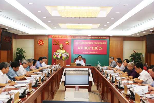 Uỷ ban Kiểm tra Trung ương thi hành kỷ luật Đảng một số đảng viên