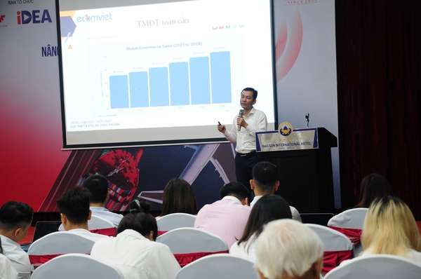 Doanh nghiệp Hà Nội nâng cao năng lực xuất khẩu qua thương mại điện tử