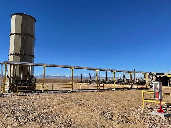 Một cơ sở sản xuất dầu do Civitas Resources điều hành, Colorado, Hoa Kỳ (ảnh: Reuters)