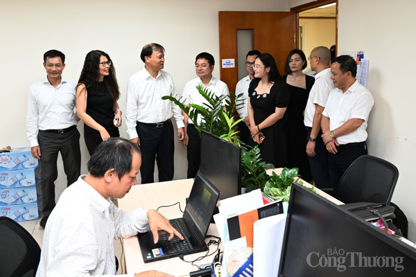 Thứ trưởng Đỗ Thắng Hải thăm và chúc mừng Báo Công Thương nhân ngày Báo chí Cách mạng Việt Nam