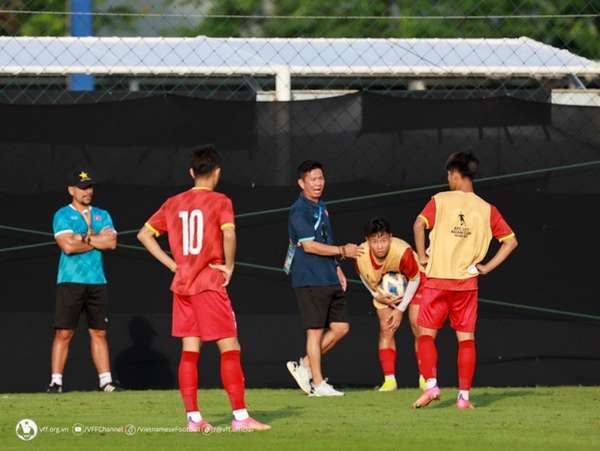 U17 Việt Nam - U17 Uzbekistan: Trận đấu quyết định của thầy trò Hoàng Anh Tuấn